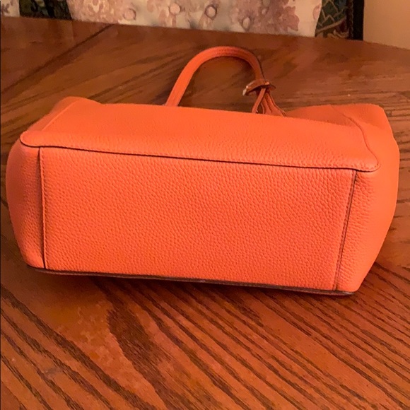 🍁🍁Micheal kors medium tote 🍁🍁 - Picture 6 of 11